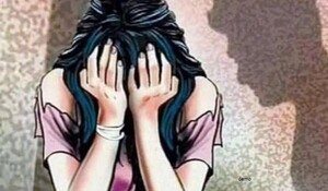 Sawai Madhopur News: जंगल में भैंस चराने गई युवती के साथ युवक ने दुष्कर्म कर बनाया अश्लील वीडियो, दोस्त ने किया वायरल
