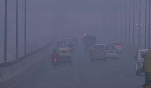 Delhi Weather: दिल्ली में मौसम की सबसे सर्द सुबह, पारा 3 डिग्री सेल्सियस तक लुढ़का