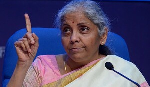 भू राजनीतिक तनाव, महामारी ने वैश्विक कर्ज से जुड़ी असुरक्षा को बढ़ा दिया है : निर्मला सीतारमण