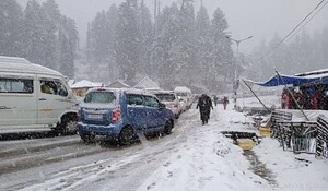 Jammu Kashmir: न्यूनतम तापमान जमाव बिंदु से नीचे, ऊंचाई वाले इलाकों में बर्फबारी जारी