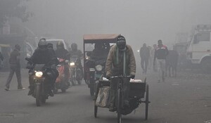 Delhi Weather: दिल्ली में बदलेगा मौसम का मिजाज, बारिश का अलर्ट