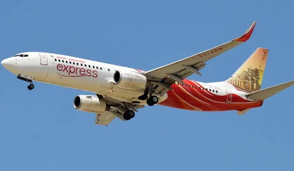 टेक्निकल इशू के कारण Air India Express का मस्कट जा रहा विमान वापस लौटा