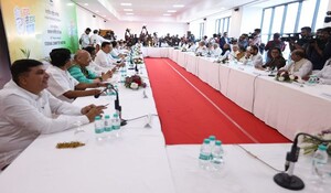 Congress Plenary Session : कांग्रेस का महाधिवेशन शुरू, संचालन समिति की बैठक में होगा कार्यसमिति के चुनाव पर फैसला