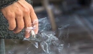 AIIMS की स्टडी में बताया गया, कोविड-19 संक्रमण की गंभीरता के लिए सिगरेट का धुआं भी जिम्मेदार