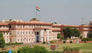 Rajasthan News: गहलोत सरकार ने लोकसेवकों के निलंबन और बहाली को लेकर पहली बार बहुत विस्तार से जारी किए दिशानिर्देश, जानिए क्या है खास