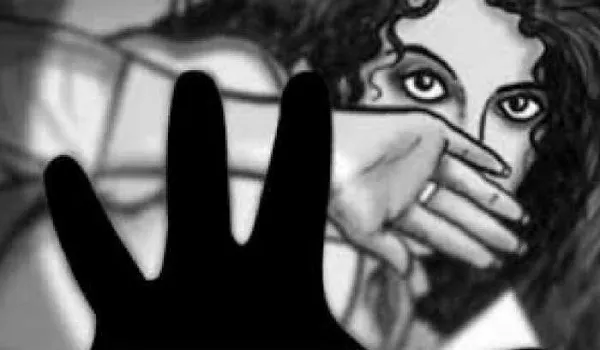 Haryana: महिला से सामूहिक दुष्कर्म, 4 लोगों के खिलाफ प्राथमिकी दर्ज