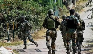 सेना ने पुंछ में एलओसी के पास पाकिस्तानी घुसपैठिये को मार गिराया, दो अन्य की तलाश जारी