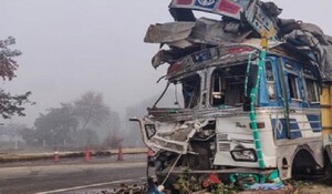 Punjab: बैसाखी मनाने जा रहे 7  श्रद्धालुओं की ट्रक की चपेट में आने से मौत, 10 अन्य घायल