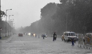 मुंबई में बेमौसम बारिश, इस साल अप्रैल में हुई सर्वाधिक बारिश