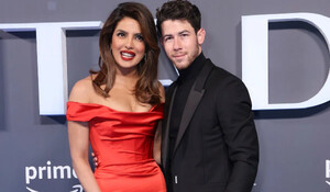 Citadel के प्रीमियर में रेड हॉट ड्रेस में पहुंची Priyanka Chopra, खूबसूरती के दीवाने हुए पति Nick Jonas