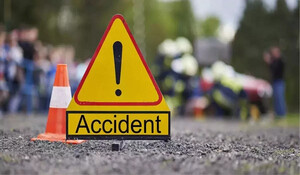 जम्मू-कश्मीर में सड़क दुर्घटना में वैष्णो देवी तीर्थयात्री की मौत, 4 घायल