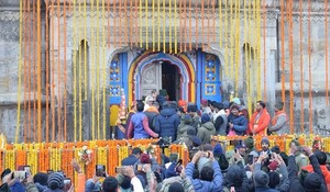 Uttarakhand: खराब मौसम के बीच श्रद्धालुओं के लिए केदारनाथ धाम के खुले कपाट, पावन अवसर के साक्षी बने हजारों श्रद्धालु