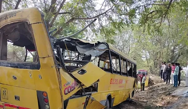 हरियाणा के महेंद्रगढ़ में स्कूल बस हादसे का शिकार, घटना में 6 बच्चों की मौत