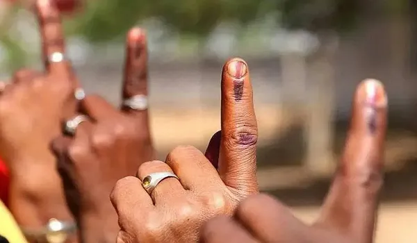LokSabha Election 2024 Phase 1: पहले चरण के लिए मतदान आज, 21 राज्य, 102 लोकसभा सीट पर 1625 उम्मीदवारों की किस्मत EVM में होगी कैद