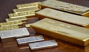 Gold-Silver Price: सोना 160 रुपये टूटा, चांदी में 650 रुपये की चमक