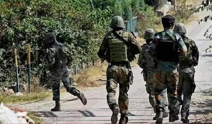 जम्मू-कश्मीर के बारामूला में सुरक्षा बलों के साथ मुठभेड़ में आतंकवादी ढेर