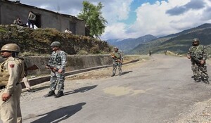 Jammu Kashmir: राजौरी में तलाशी अभियान जारी, आतंकवादियों से फिर मुठभेड़ की खबर नहीं