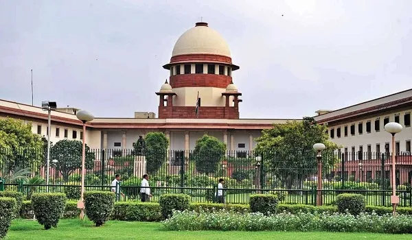 ‘द केरल स्टोरी’ का नहीं दिखाया जाना: उच्चतम न्यायालय ने तमिलनाडु और बंगाल सरकार से मांगा जवाब