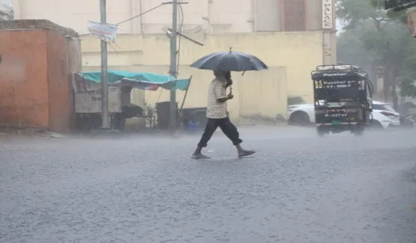 Weather Update: राजस्थान में आज वेस्टर्न डिस्टर्बेंस का दिखने लगा असर, 6 जिलों में बारिश का अलर्ट जारी