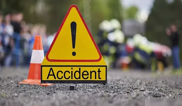 यूपी के कन्नौज में भीषण सड़क हादसा, दुर्घटना में 2 लोगों की हुई मौत