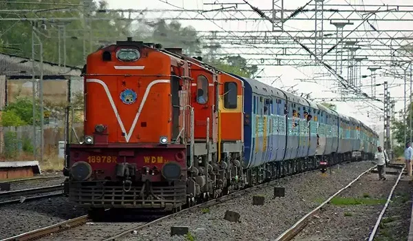 जयपुर स्टेशन पर निर्माण कार्य, रेल यातायात प्रभावित; 6 ट्रेनों का किया गया मार्ग परिवर्तन