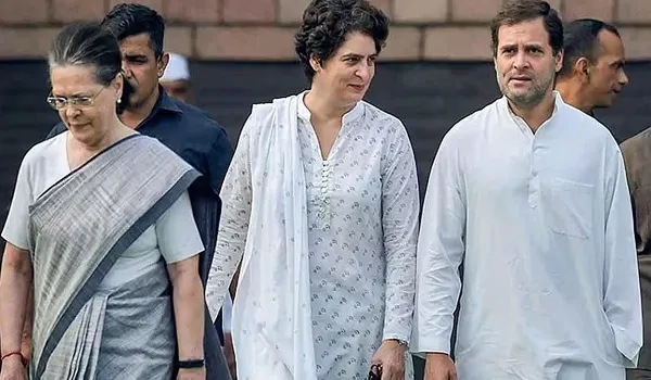 रायबरेली व अमेठी में कांग्रेस की साख दांव पर, सोनिया, राहुल व प्रियंका ने लगा रखा पूरा जोर