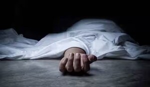 Noida: सोसाइटी की 22वीं मंजिल से कूदकर सुरक्षा गार्ड ने की आत्महत्या, जांच में जुटी पुलिस