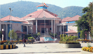 Manipur हिंसा पर High Court का एक्शन, राज्य सरकार को सीमित इंटरनेट सेवाएं प्रदान करने के दिये निर्देश