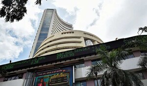 Opening Bell: Sensex शुरुआती कारोबार में 150 अंक टूटा, Nifty भी कमजोर
