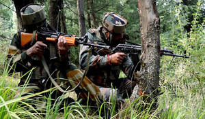 Jammu Kashmir: जम्मू-कश्मीर में घुसपैठ की कोशिश नाकाम, सुरक्षाबलों ने चार आतंकी किए ढेर
