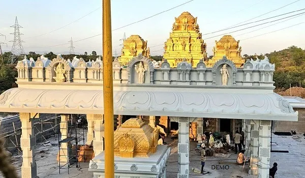 Amit Shah ने जम्मू में तिरुपति बालाजी मंदिर में किए दर्शन