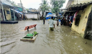 Maharashtra: ठाणे और पालघर में भारी बारिश, दो लोग बहे