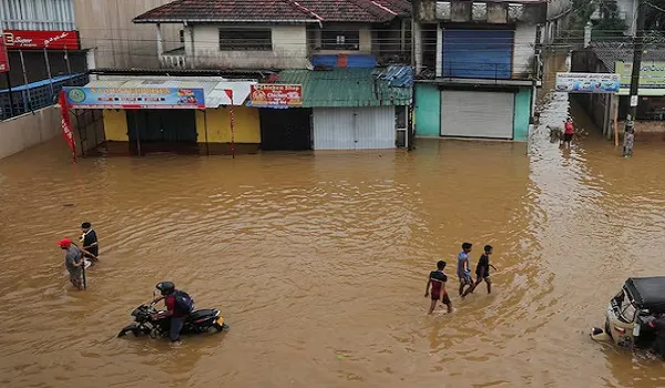 श्रीलंका में भारी बारिश और भूस्खलन से तबाही, घटना में कम से कम 10 लोगों की मौत