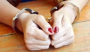 Rajasthan: प्रतापगढ़ में 10 लाख रुपये मूल्य के मादक पदार्थ जब्त, एक महिला तस्कर गिरफ्तार