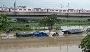 Delhi Monsoon: यमुना नदी के जलस्तर में बढ़ोतरी, अब तोड़ रही सारे रिकॉर्ड