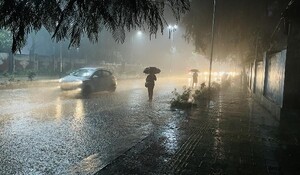 IMD Weather Update: भारत के कई राज्यों पर मानसून का प्रकोप, अगले 5 दिनों में भारी बारिश कि संभावना