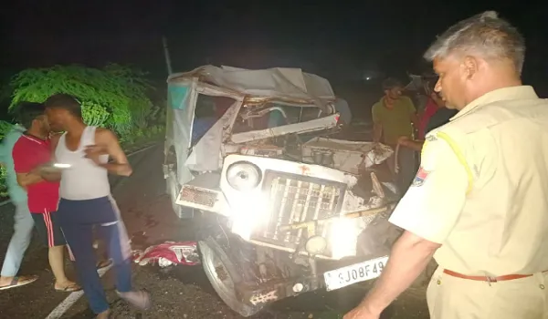 भीलवाड़ा-कोटा राजमार्ग पर आपस में टकराए 3 वाहन,  मां और दो बेटों की मौके पर ही मौत; 5 लोग घायल