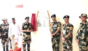 BSF IG पुनीत रस्तोगी ने भारत पाक बॉर्डर का किया दौरा, कहा - हम दुश्मन की किसी भी हरकत को मुंह तोड़ जवाब देने के लिए पूरी तरह से सक्षम