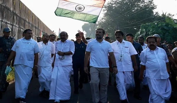 Bharat Jodo Yatra: राहुल गांधी ने 17वें दिन पेरम्बरा से फिर शुरु की भारत जोड़ो यात्रा, सैकड़ों कार्यकर्ता हुए शामिल