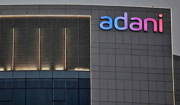 Adani Group अगले 10 साल में ऊर्जा, डेटा केंद्रों में 100 अरब डॉलर का करेगा निवेश 