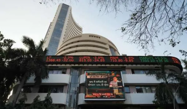 Sensex: शेयर बाजारों में शुरुआती कारोबार में आई गिरावट, सेंसेक्स 609 अंक टूटा
