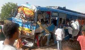 नागौर में निजी बस और ट्रक की टक्कर, हादसे में 4 लोगों की मौत, कई घायल