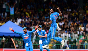IND vs Sl: फाइनल में श्रीलंका को हरा भारत ने रचा इतिहास, 263 शेष गेंद के साथ इंडिया बनी नंबर-1 टीम