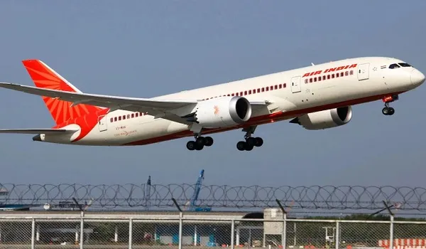 Air India ने घरेलू यात्रियों के लिए पेश किया खाने का नया इन-फ्लाइट मेनू