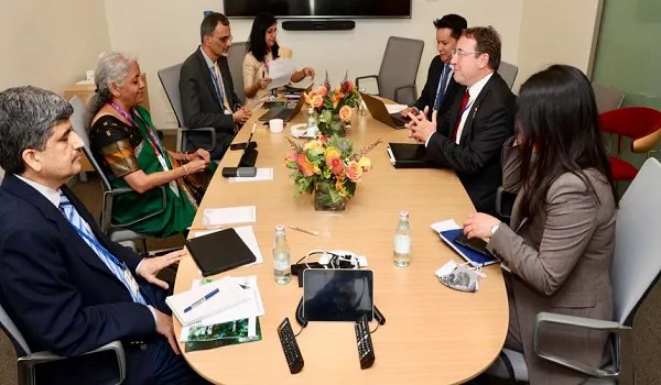 वित्त मंत्री सीतारमण ने जापान, सऊदी अरब, नीदरलैंड और दक्षिण कोरिया के अपने समकक्षों के साथ की द्विपक्षीय मीटिंग
