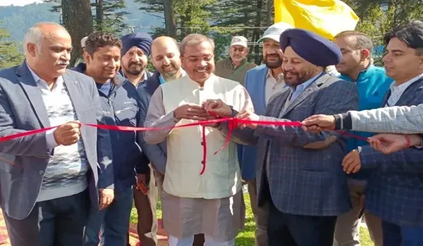 Jammu-Kashmir को विश्व स्तरीय स्वास्थ्य पर्यटन स्थल के रूप में विकसित किया जायेगा- केंद्रीय मंत्री महेंद्रभाई