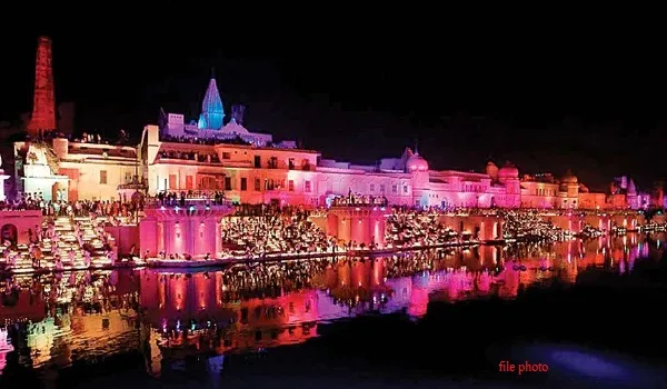 अयोध्‍या में रविवार को राम की पैड़ी में जलाए जाएंगे 15 लाख से अधिक दिये, लेजर शो होगा आयोजित 
