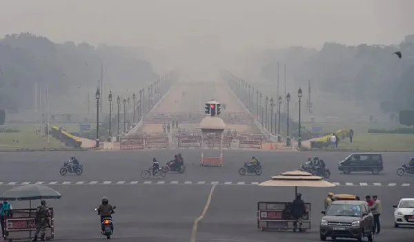 दिल्ली की हवा में सुधार, लेकिन अब भी ‘खराब’ श्रेणी में