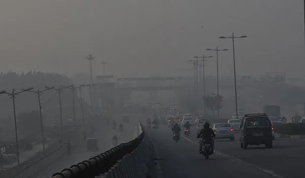 Delhi- दिल्ली की हवा के हाल पहले से खराब, बेहद खराब श्रेणी में पहुंची