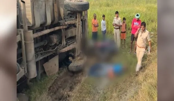 Bihar के  भोजपुर में सड़क हादसे में दो पुलिसकर्मियों की मौत
